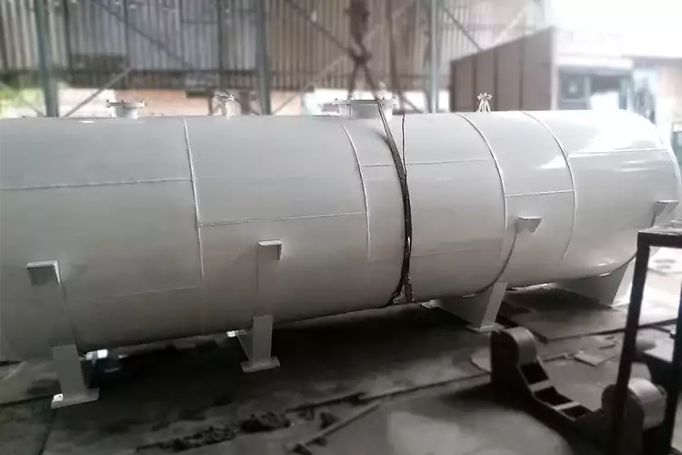 Нержавейка бак горизонтальный